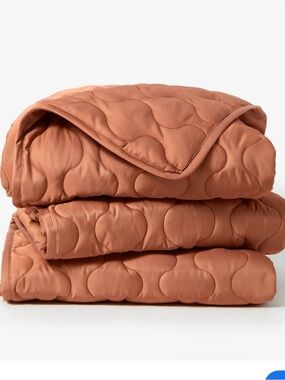 Buffy Puffer Blanket in Earth 70x50